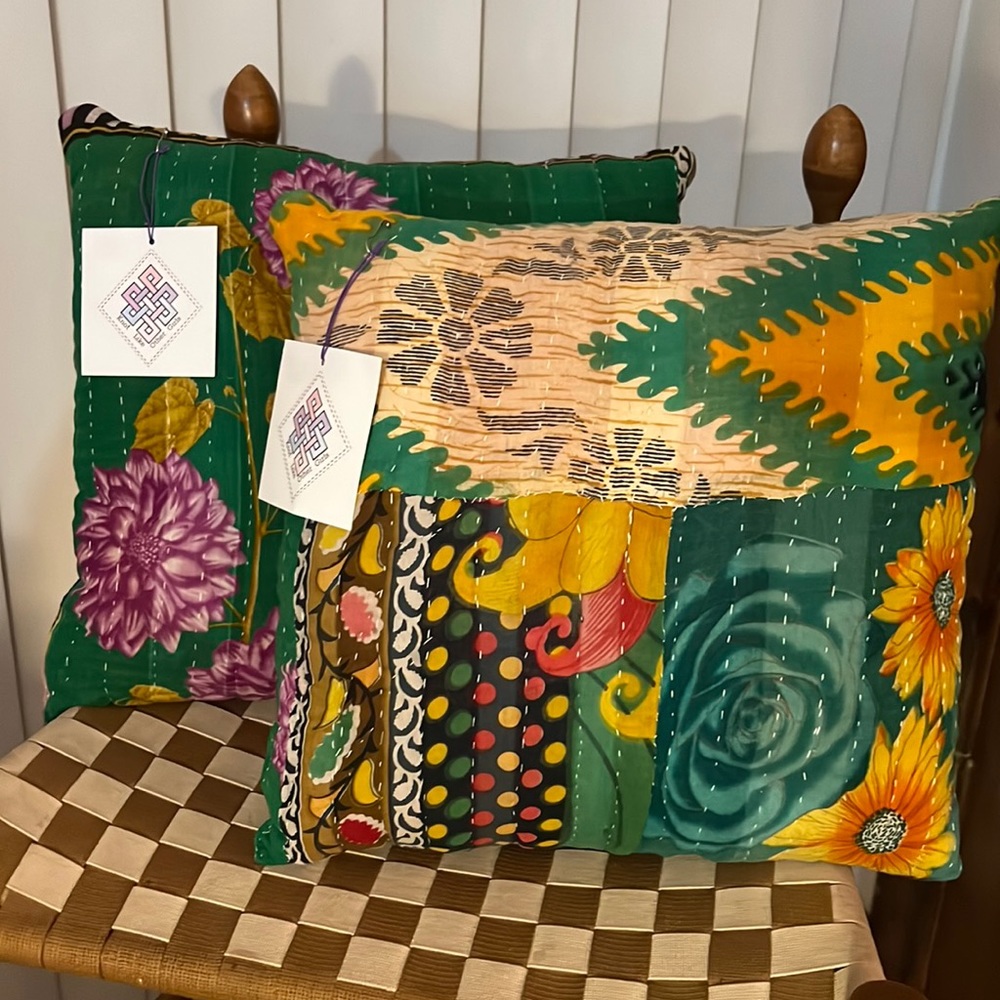 Kantha Pillow Set, Small. Hand made from recycled Indian saris🥻 2 pillows. 14”.